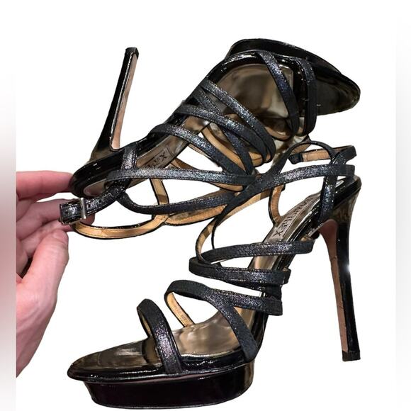 Badgley Mischka Black Patent Leather and Silver Strappy High Heels in a Womens 6 - Picture 6 of 8
